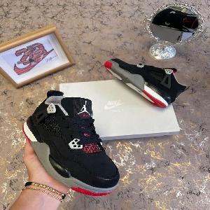 Jordan Retro 4 Black 