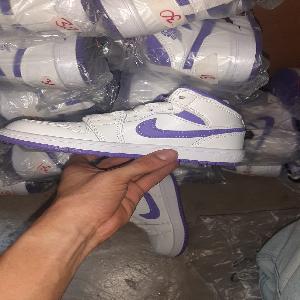 Bota Nike Blanca Lila 