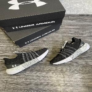 Under Armour Phantom Slip Negro 